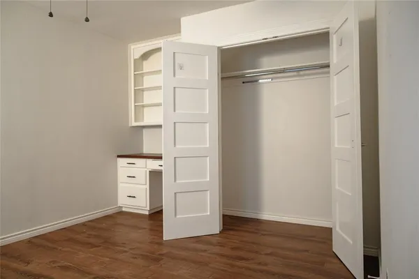 a view of a window in a room