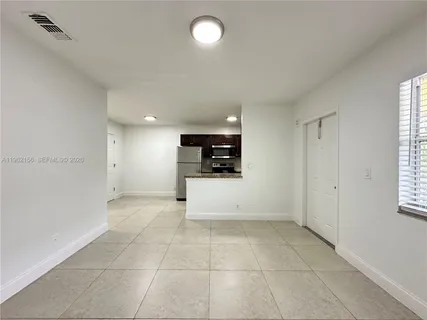 $1,795 | 2640 Northeast 8th Avenue, Unit 15, Wilton Manors, FL 33334