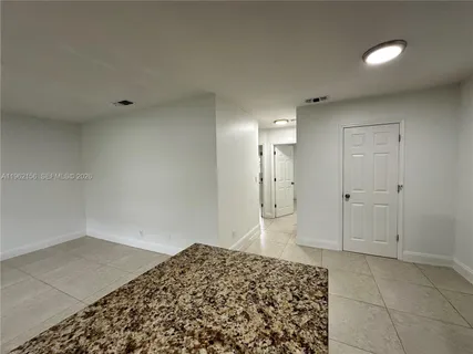 $1,795 | 2640 Northeast 8th Avenue, Unit 15, Wilton Manors, FL 33334