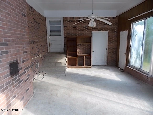 1122 Pineview Road Williamston, NC 27892 - Photo 15 of 15 DSCN9649