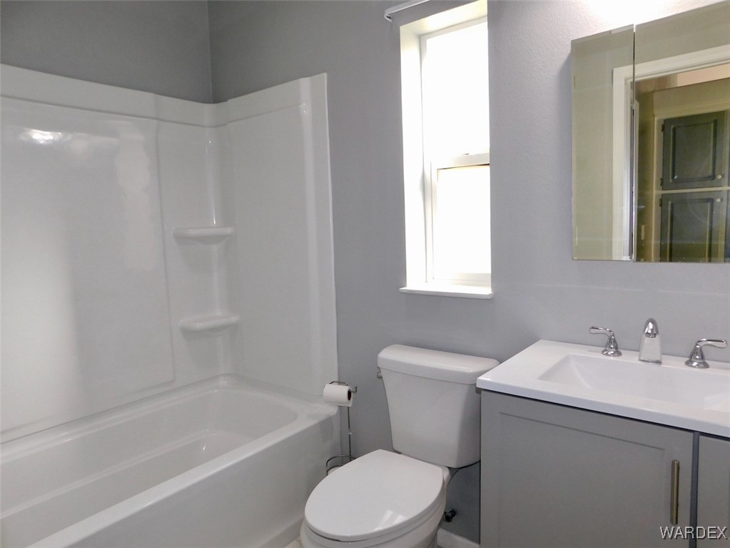 1545 East El Rodeo Road, Unit 170 Fort Mohave, AZ 86426 - Photo 24 of 26 Bathroom