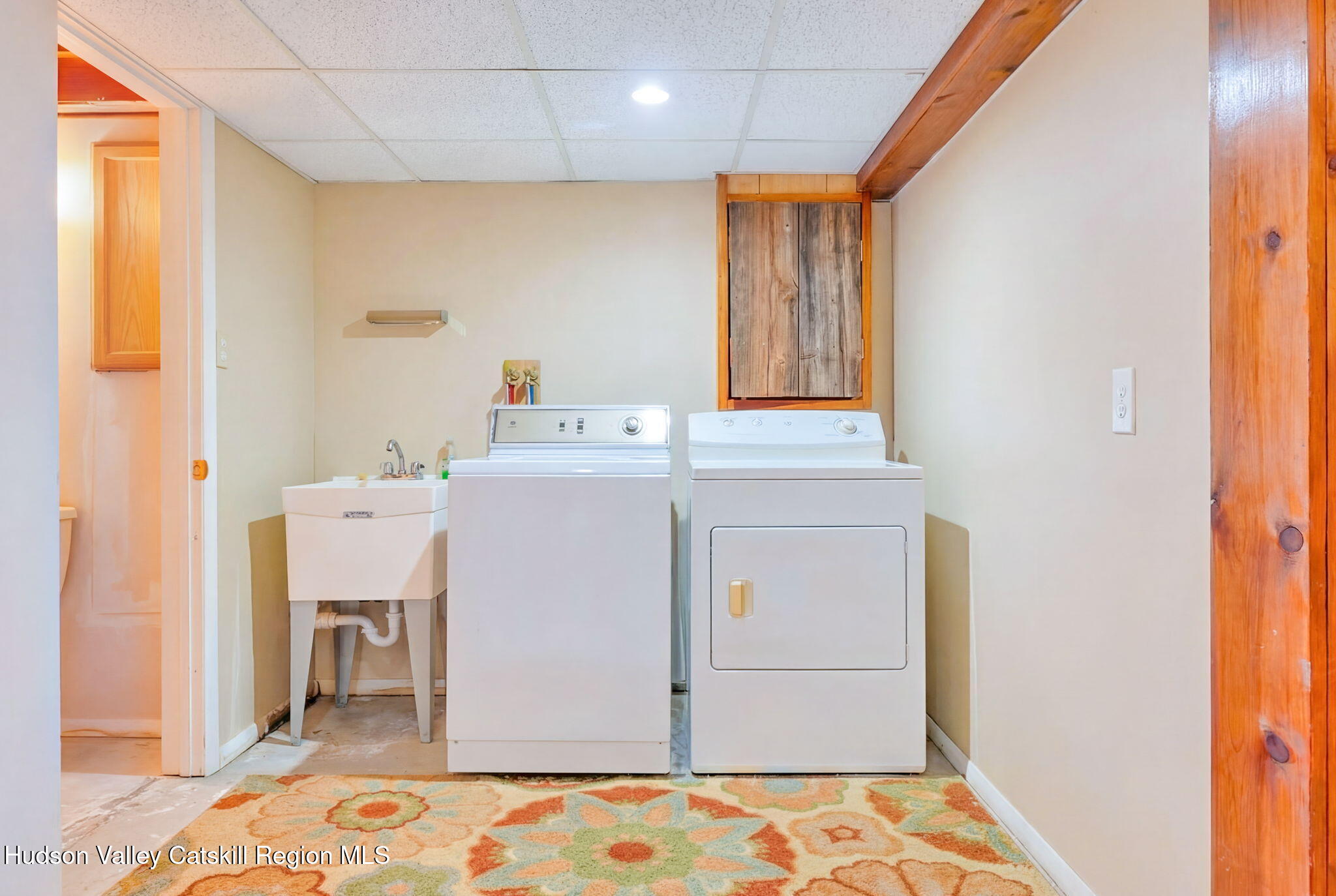 178 Old Rte 32 Saugerties, NY 12477 - Photo 15 of 25 35-laundry-room-1