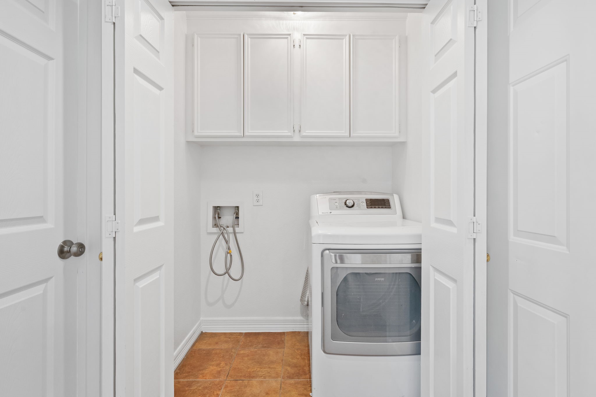7302 Maple Lane Baytown, TX 77521 - Photo 11 of 24 Utility Room in House