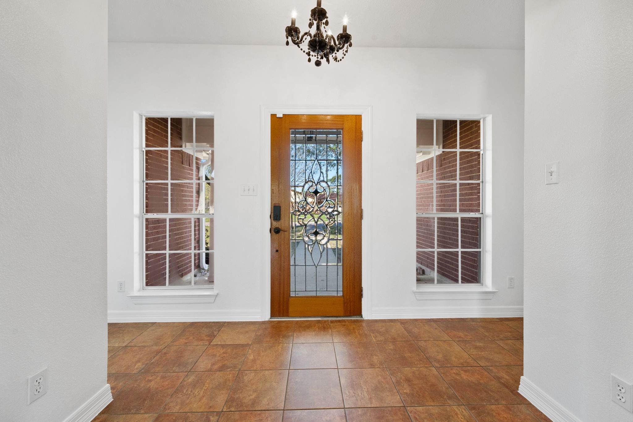 7302 Maple Lane Baytown, TX 77521 - Photo 3 of 24