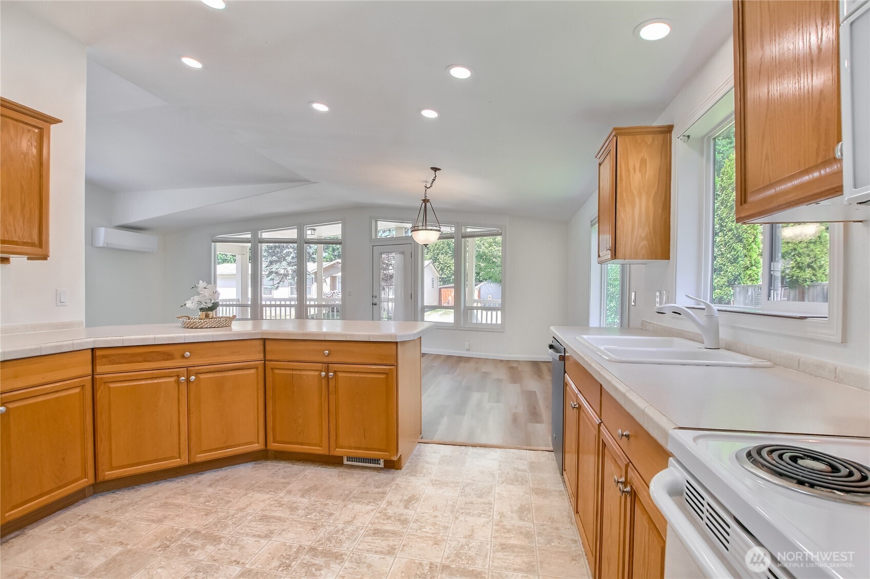 3232 206th Place Southeast Bothell, WA 98012 - Photo 14 of 34