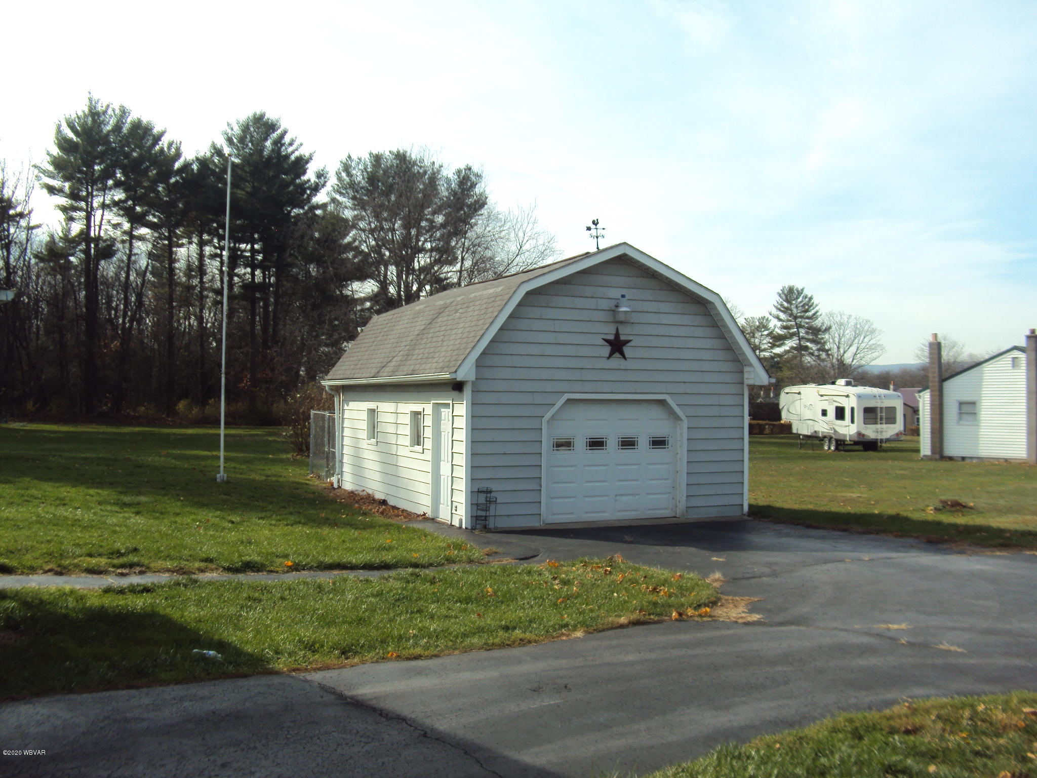 1726 Long Run Road Mill Hall, PA 17751 - Photo 4 of 18 Gallery Image 4