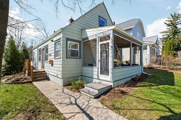 $545,000 | 400 Montgomery Avenue, Ann Arbor, MI 48103