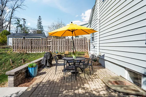 $545,000 | 400 Montgomery Avenue, Ann Arbor, MI 48103