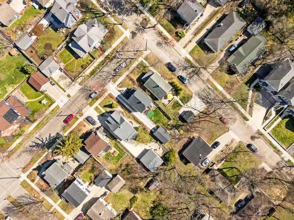 $545,000 | 400 Montgomery Avenue, Ann Arbor, MI 48103