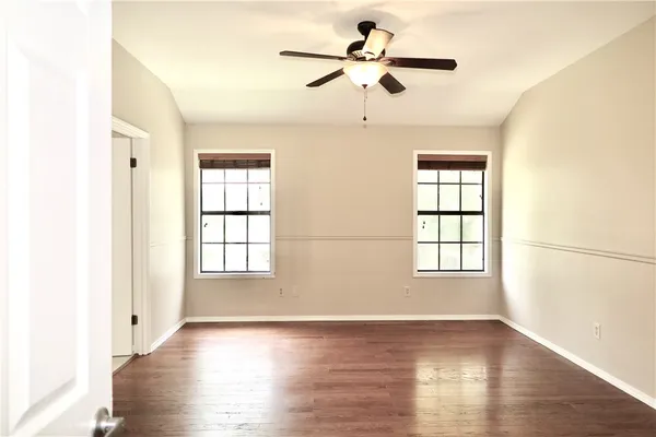 $2,500 | 201 Norwood Street West, Georgetown, TX 78628