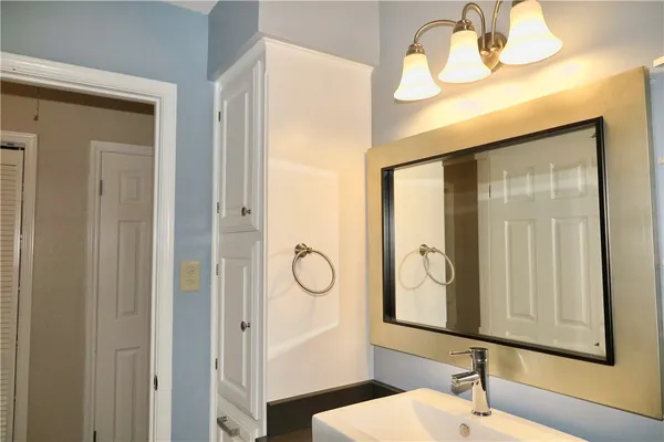 $2,500 | 201 Norwood Street West, Georgetown, TX 78628