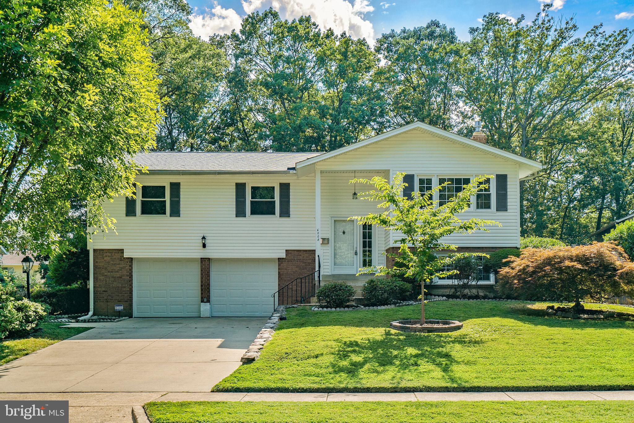 6008 Roxbury Avenue Springfield, VA 22152 - Photo 1 of 35