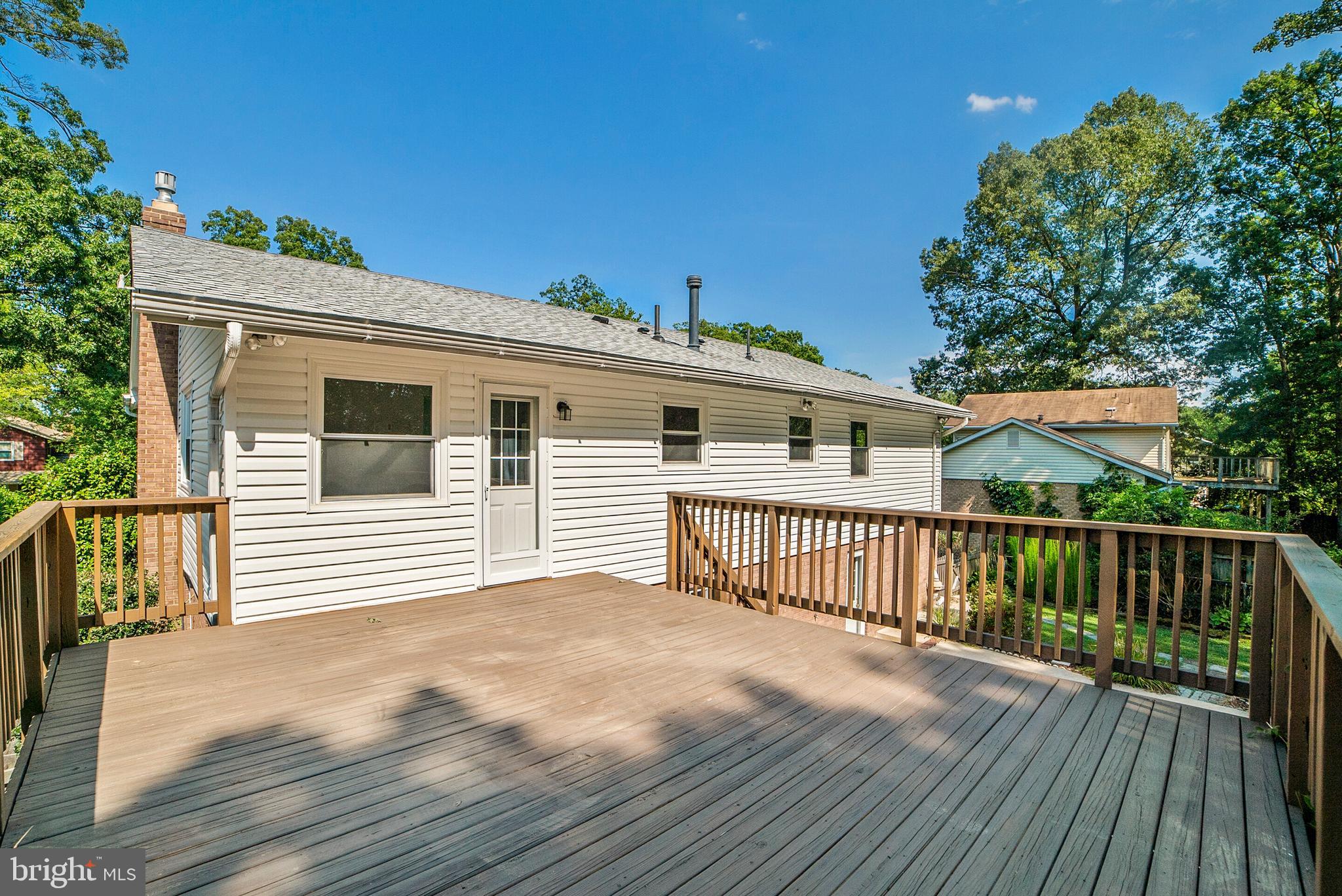 6008 Roxbury Avenue Springfield, VA 22152 - Photo 26 of 35