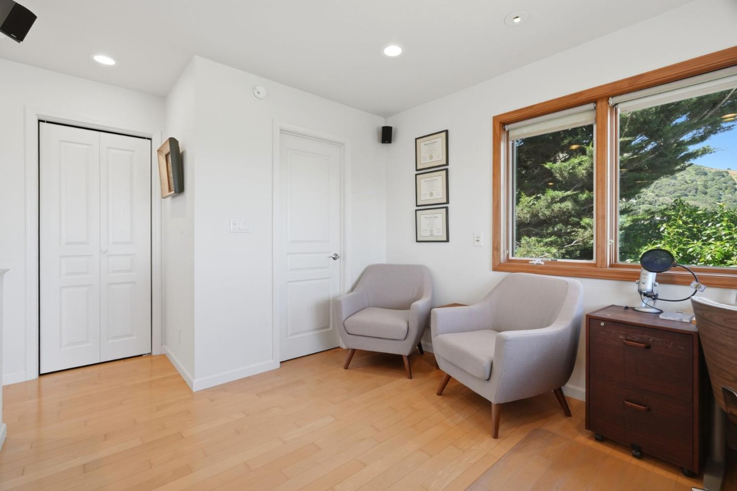820 Humboldt Road Brisbane, CA 94005 - Photo 17 of 50