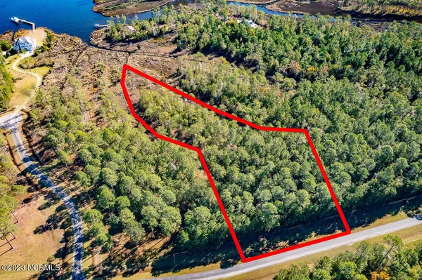 $20,000 | 29 Paradox Point Drive, Aurora, NC 27806