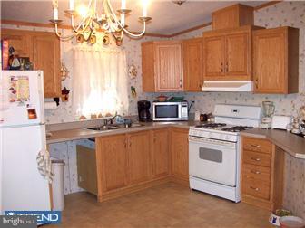 2 New Bridge Road, Unit B 8 Salem, NJ 08079 - Photo 3 of 8 Kitchen