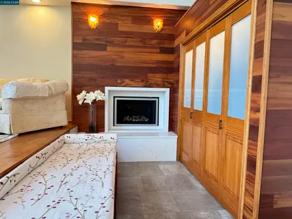 $1,699,000 | 163 El Toyonal, Orinda, CA 94563