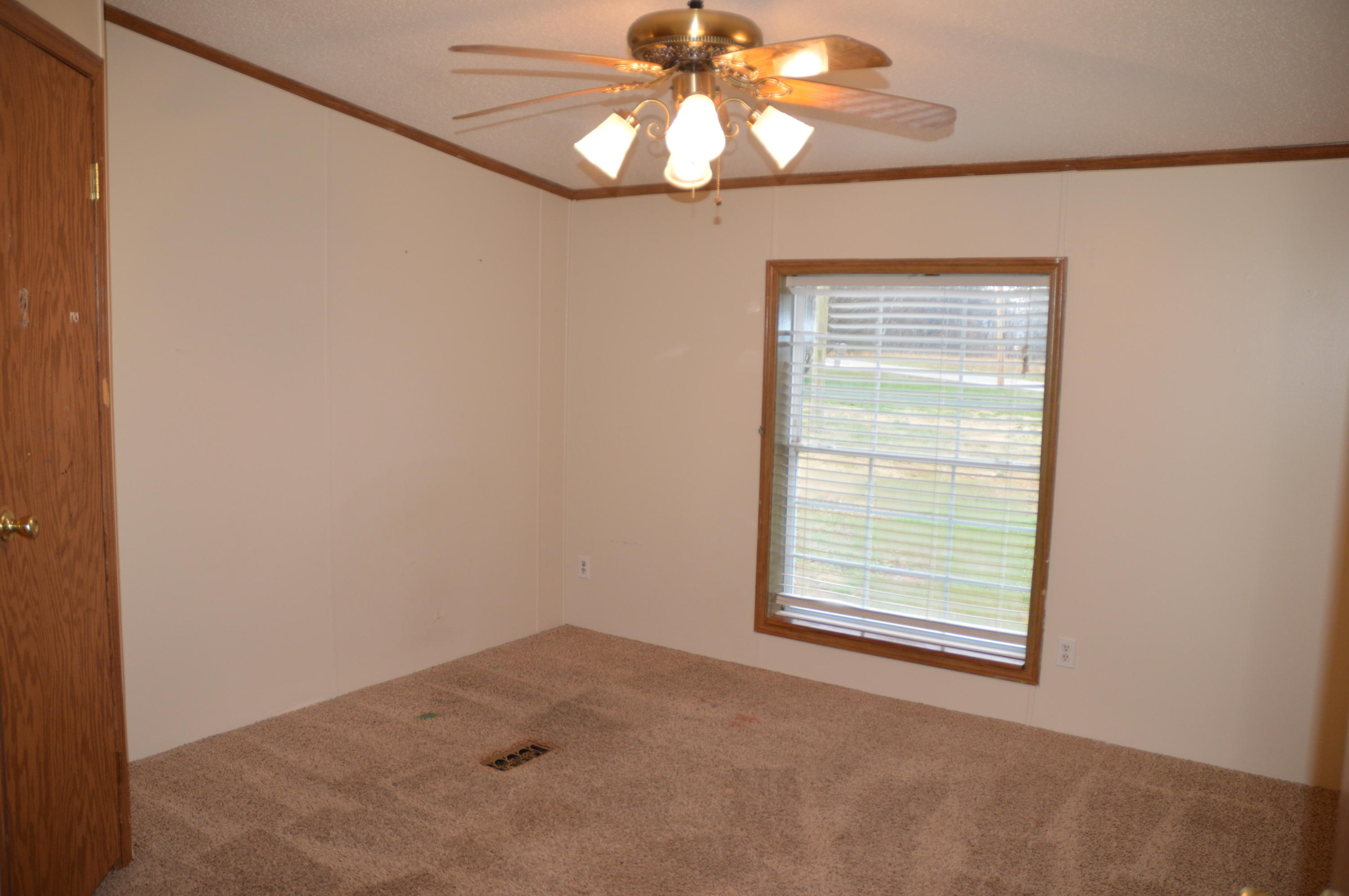 365 Keeble Road Maryville, TN 37804 - Photo 15 of 27 31343F10-BF9A-41D5-AFD7-9896275BA8E4