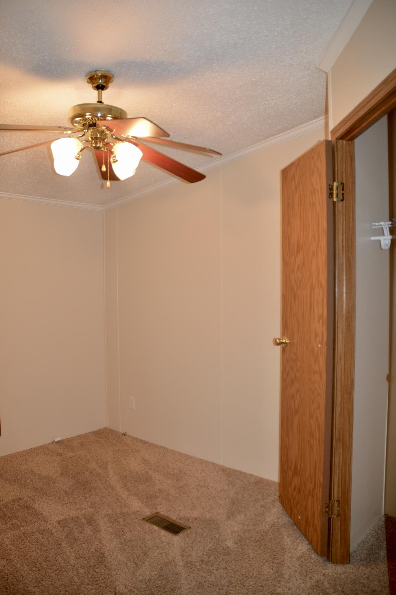 365 Keeble Road Maryville, TN 37804 - Photo 16 of 27 562A6812-0A4C-4EF7-A978-AC6B4C581E7D_1_2