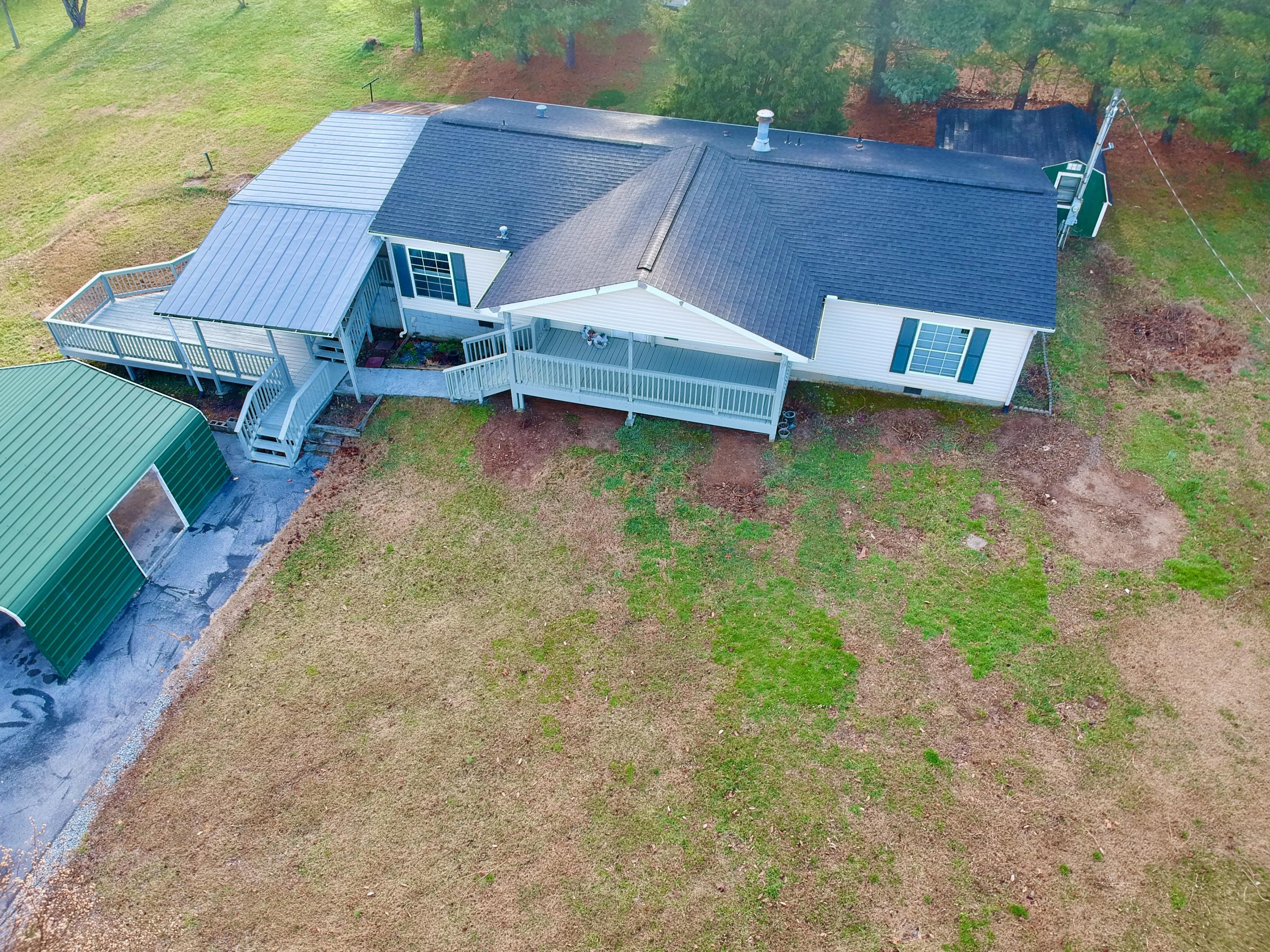 365 Keeble Road Maryville, TN 37804 - Photo 19 of 27 ABF2EDE1-B489-4EC7-A3FC-6C47AF0D4577_1_2