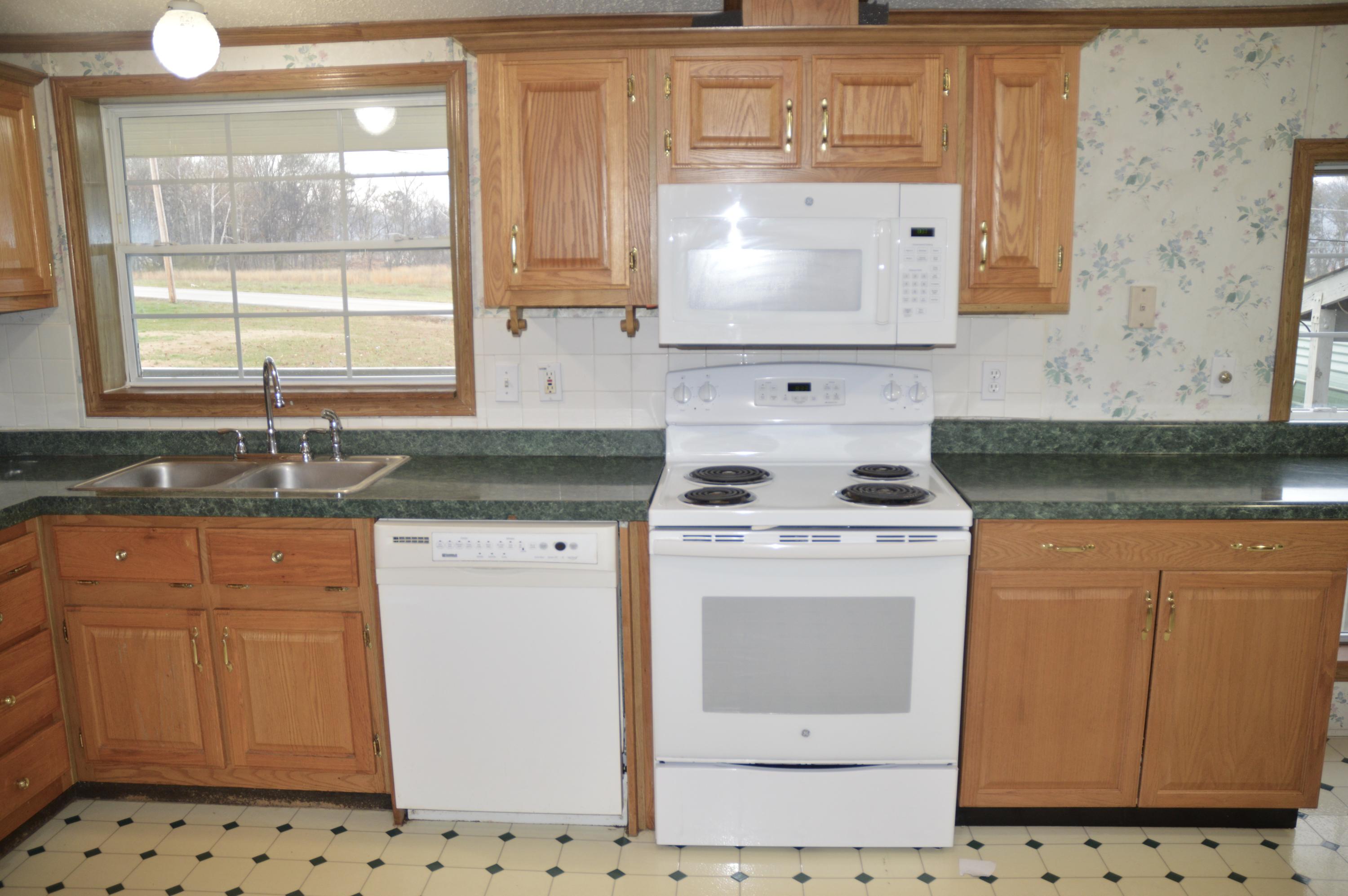 365 Keeble Road Maryville, TN 37804 - Photo 7 of 27 49C56912-17A7-4998-938A-D4C187FA6AD9_1_2