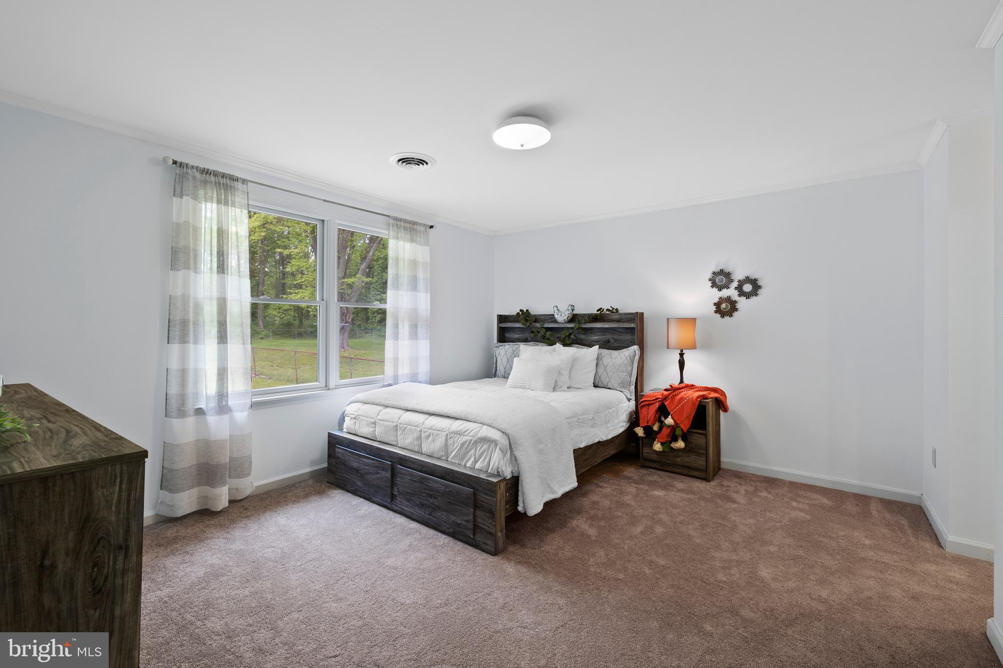 2229 Seneca Road Essex, MD 21221 - Photo 20 of 40 Primary Bed Room