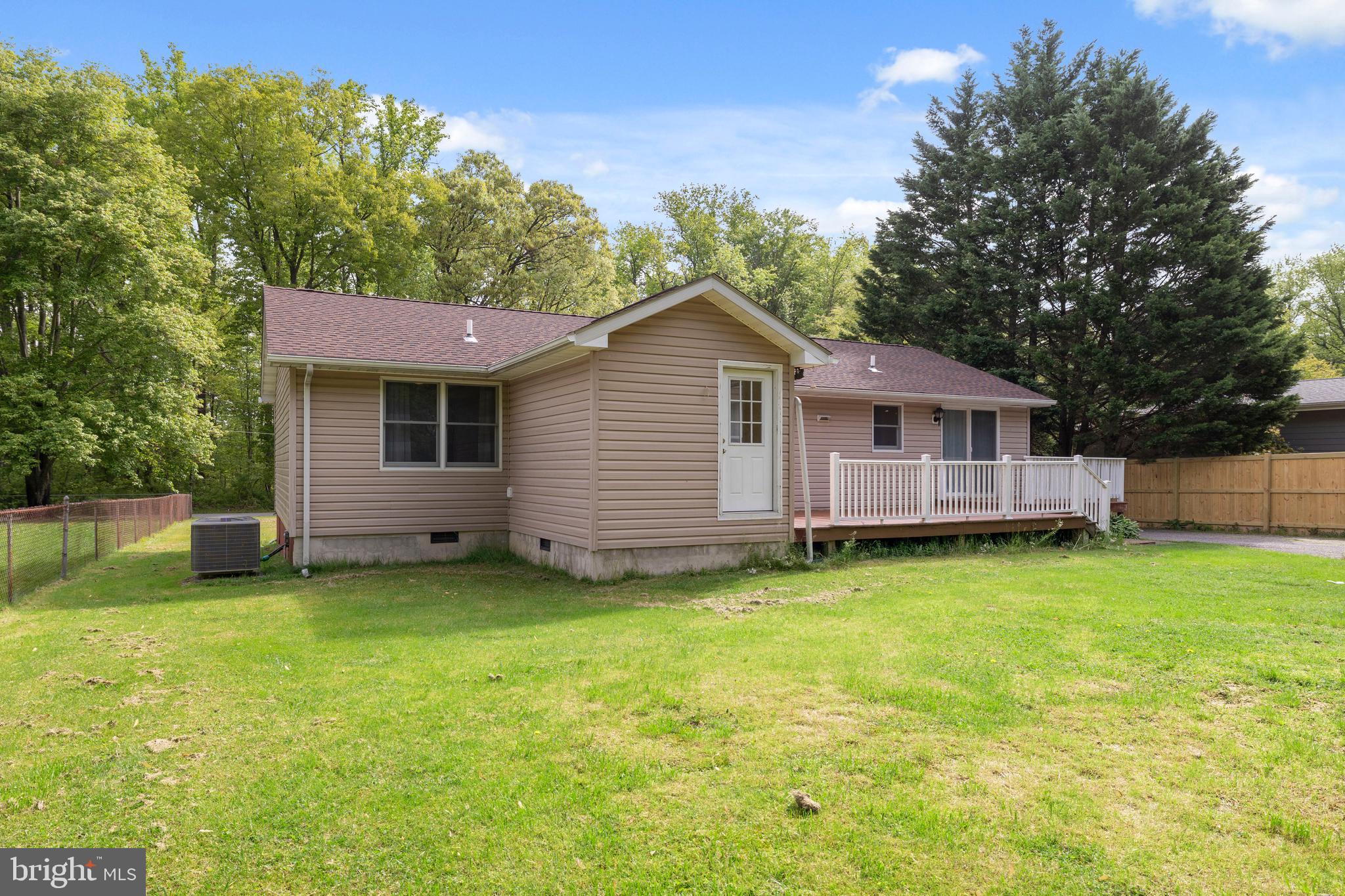 2229 Seneca Road Essex, MD 21221 - Photo 37 of 40 Gallery Image 37