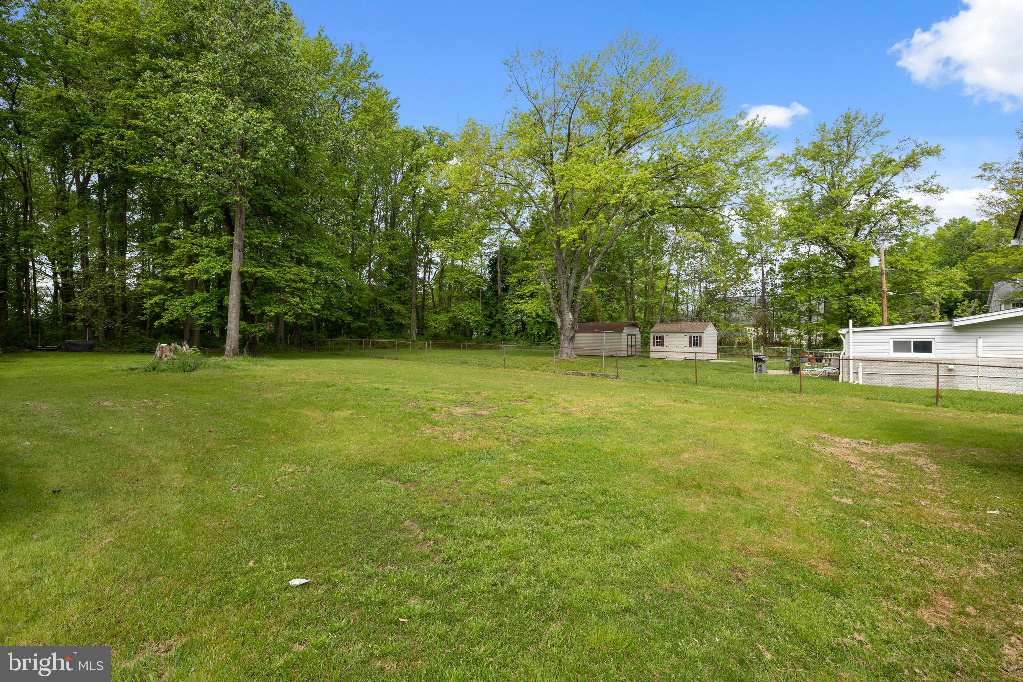 2229 Seneca Road Essex, MD 21221 - Photo 40 of 40 Partially Fenced in yard
