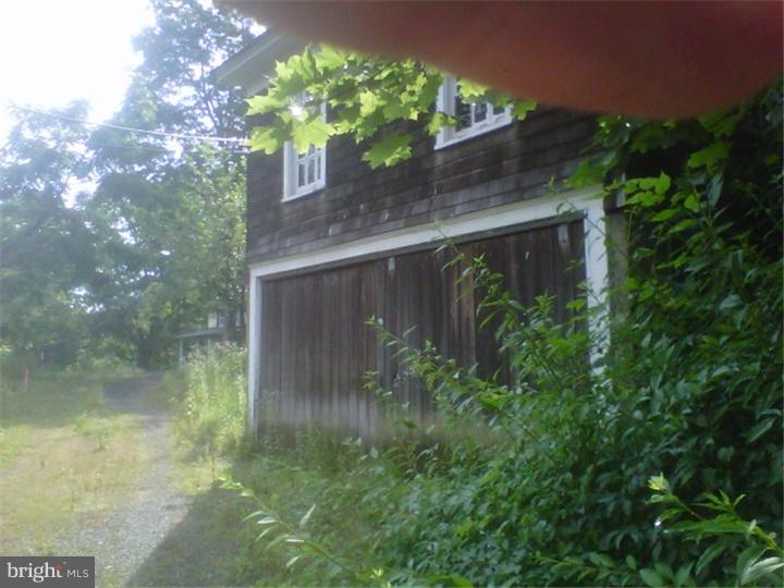 7464 Ferry Road New Hope, PA 18938 - Photo 24 of 24 Garage