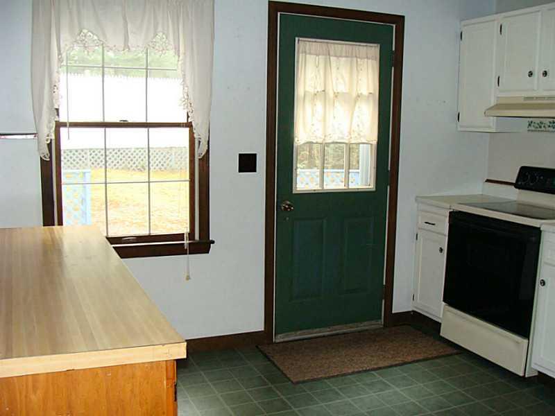 171 Hebron Road Paris, ME 04281 - Photo 5 of 21 Kitchen.
