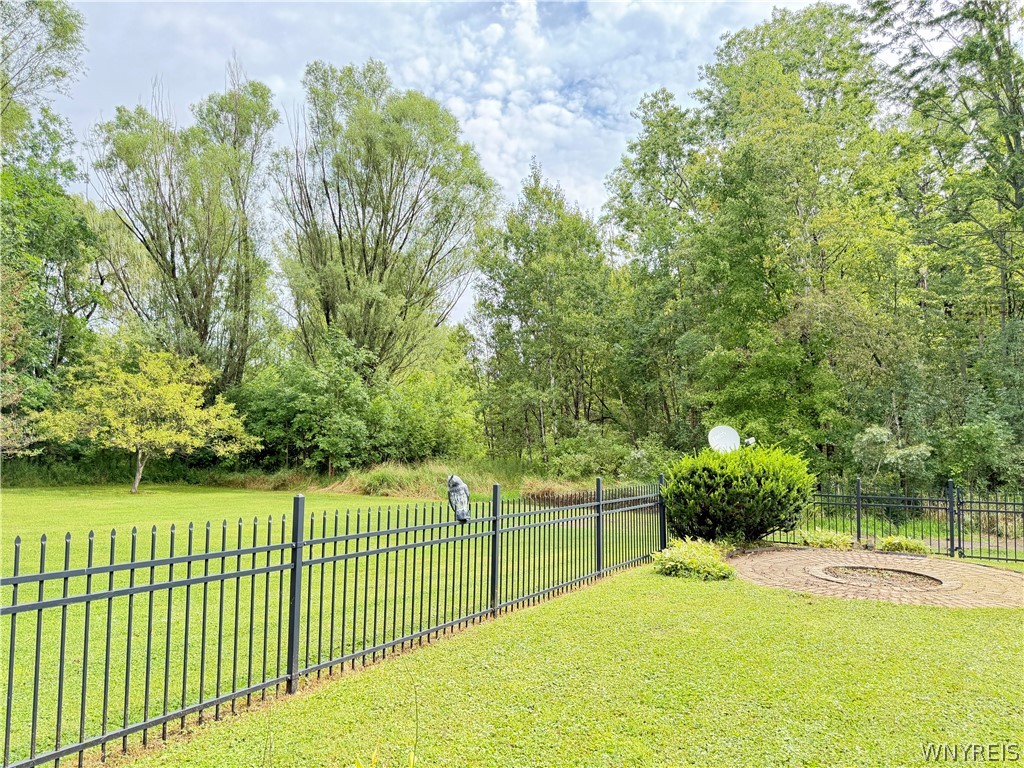 9239 Carpenter Road Eden, NY 14057 - Photo 35 of 40 Gallery Image 35