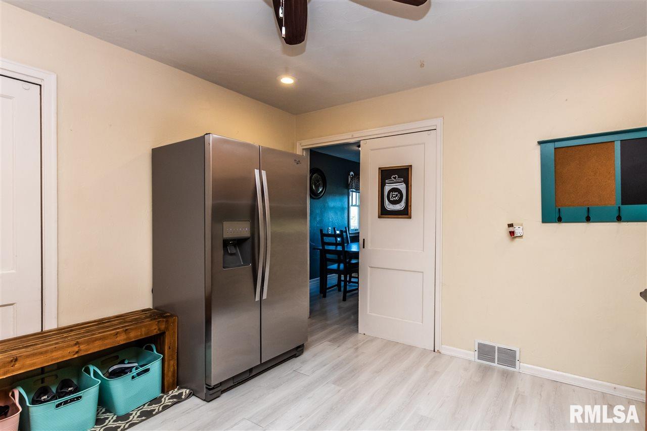 1691 Lourdes Road Metamora, IL 61548 - Photo 11 of 27 Gallery Image 11