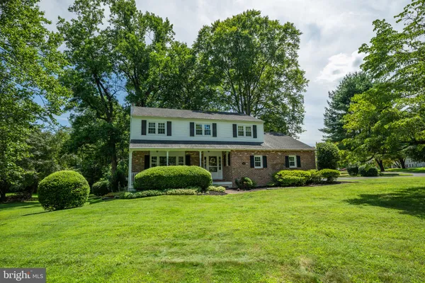 $675,000 | 22 Beechwood Lane, Yardley, PA 19067
