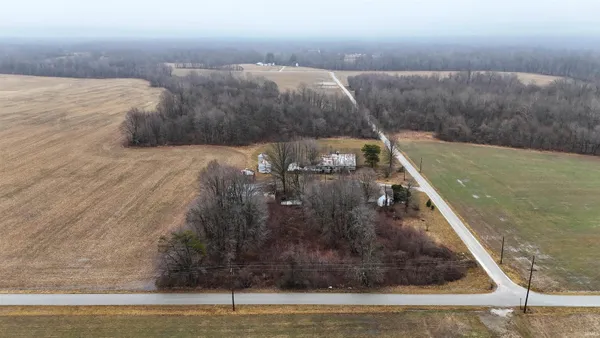 $200,000 | 8545 East County Road 475 North, Poland, IN 47868