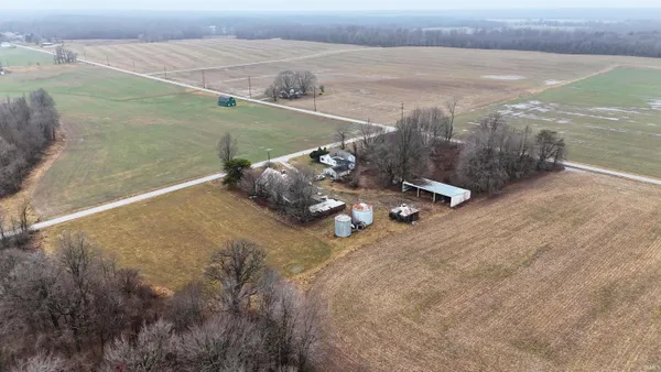 $200,000 | 8545 East County Road 475 North, Poland, IN 47868