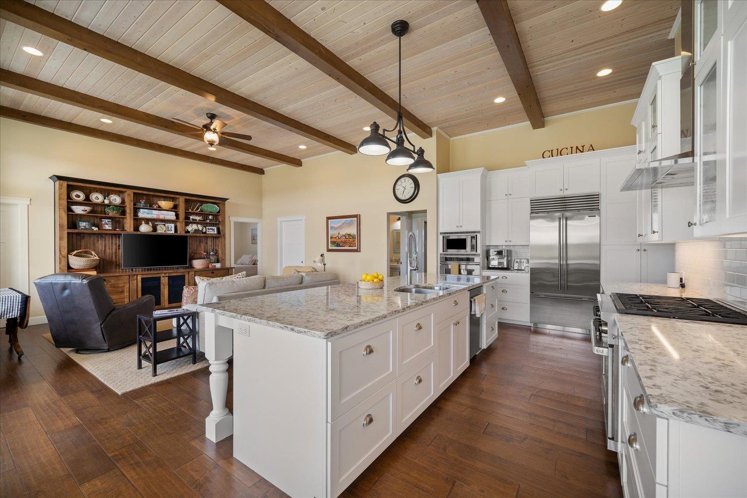 8214 East Greenbluff Road Colbert, WA 99005 - Photo 14 of 50