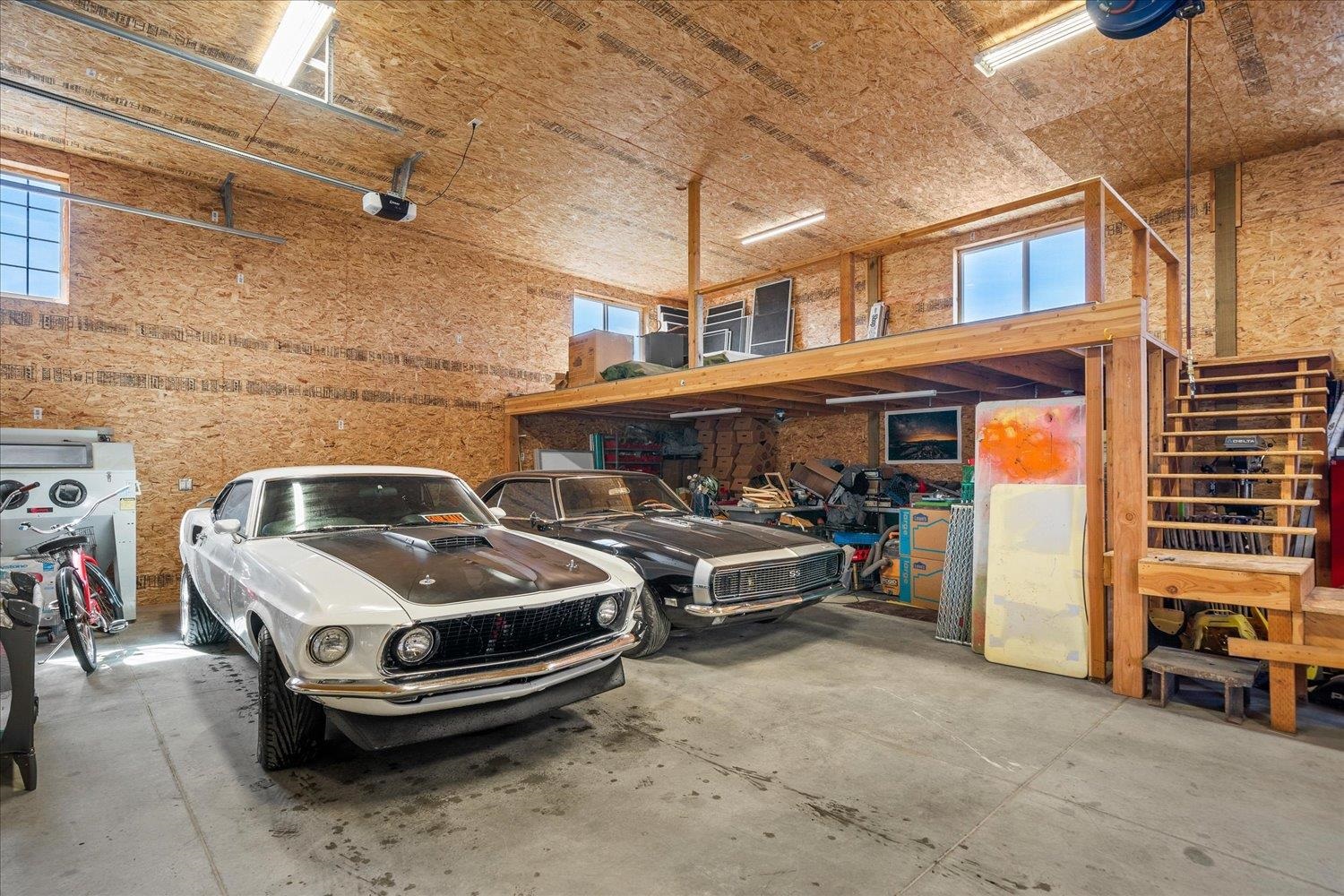 8214 East Greenbluff Road Colbert, WA 99005 - Photo 35 of 50