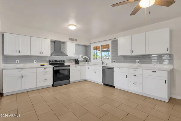 $428,000 | 2714 West Ellis Drive, Tempe, AZ 85282