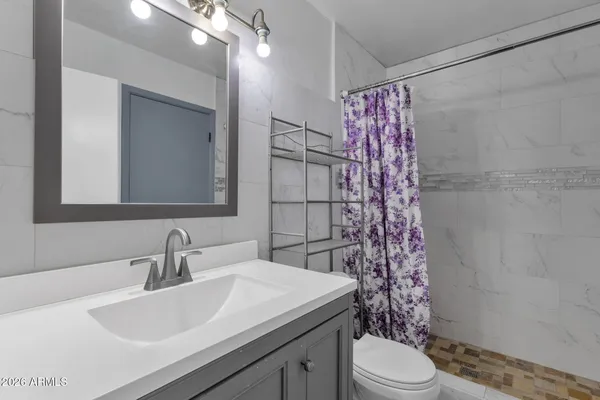 $428,000 | 2714 West Ellis Drive, Tempe, AZ 85282