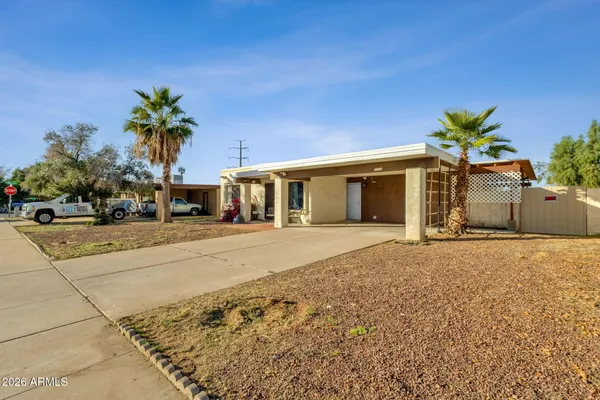 $428,000 | 2714 West Ellis Drive, Tempe, AZ 85282