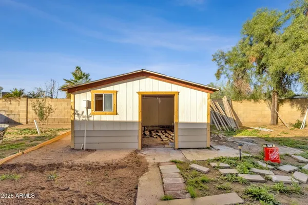 $428,000 | 2714 West Ellis Drive, Tempe, AZ 85282