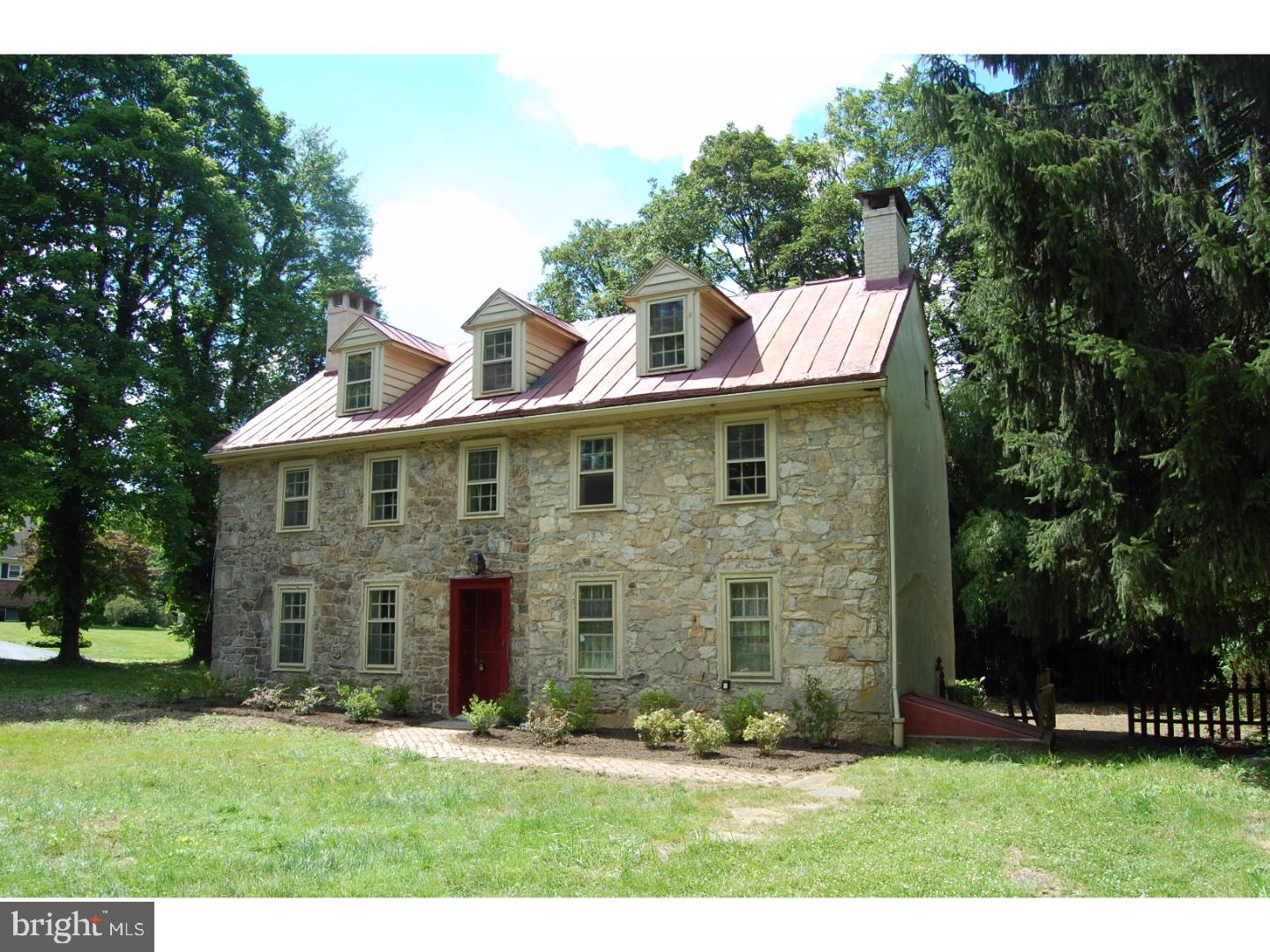 15 Frame Avenue Malvern, PA 19355 - Photo 3 of 5