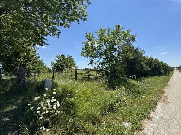 $105,000 | Tbd Southeast 251st Road, Warrensburg, MO 64093