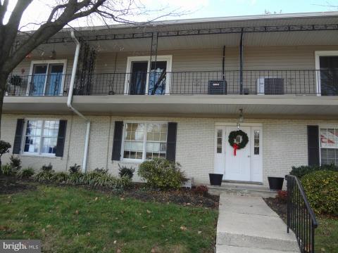 2 Center Road, Unit B4 Towson, MD 21286 - Photo 1 of 12 Exterior (Front)