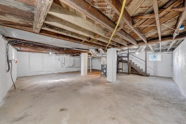 a picture of a room with a white wall