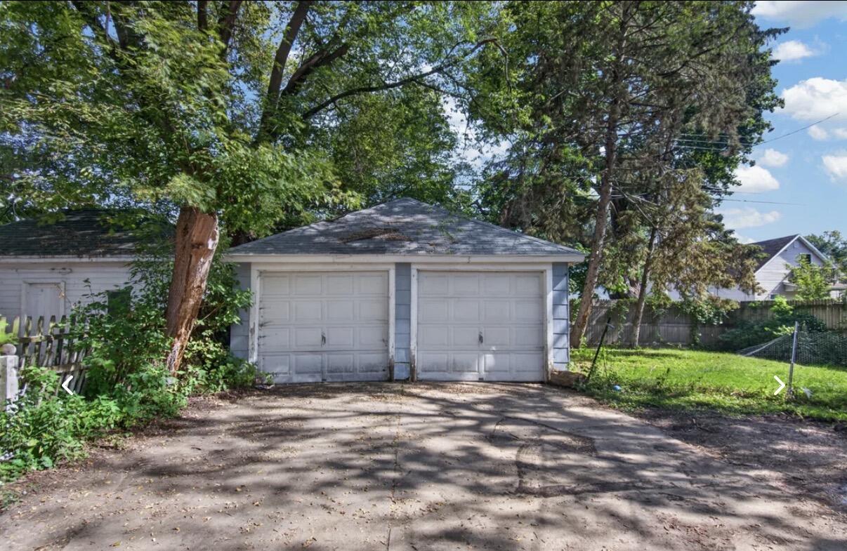 527 North Memorial Drive Racine, WI 53404 - Photo 20 of 23 IMG_0354