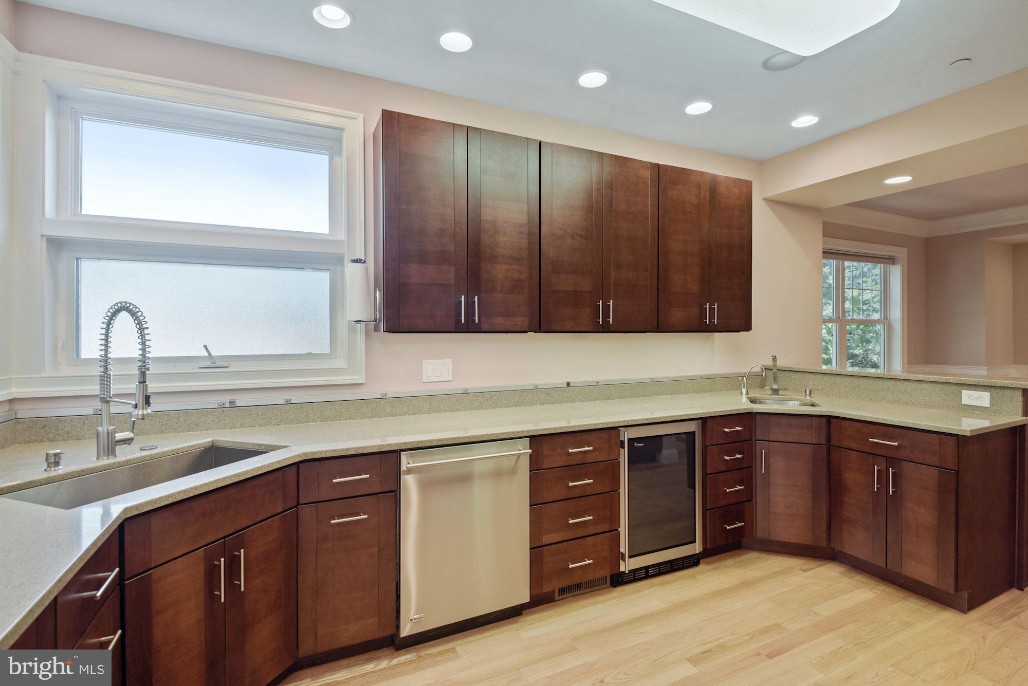 1903 Kermit Road Silver Spring, MD 20910 - Photo 8 of 27 Kitchen