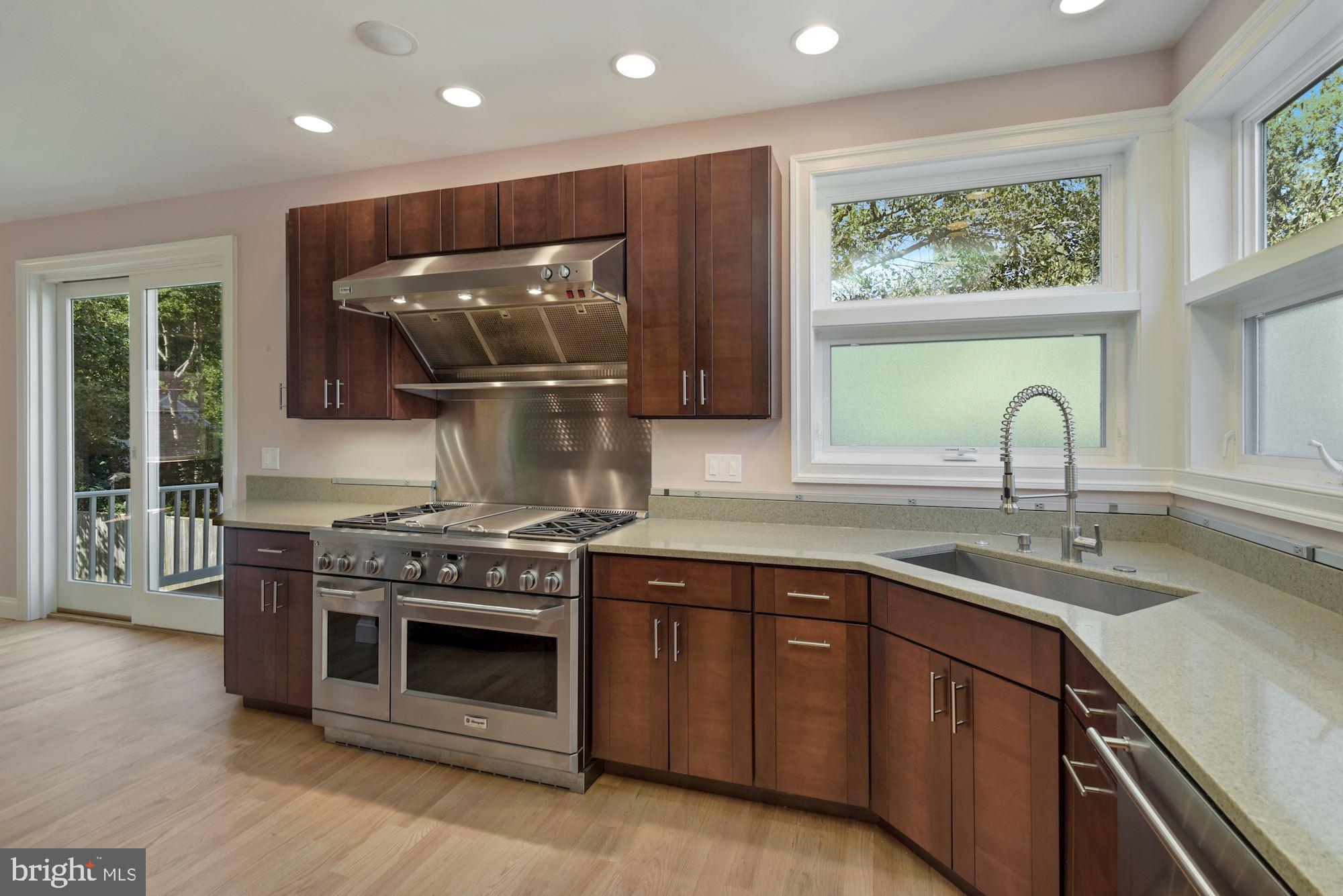 1903 Kermit Road Silver Spring, MD 20910 - Photo 9 of 27 Kitchen