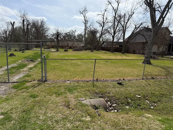 $149,900 | 2414 Lone Oak Road, Houston, TX 77093