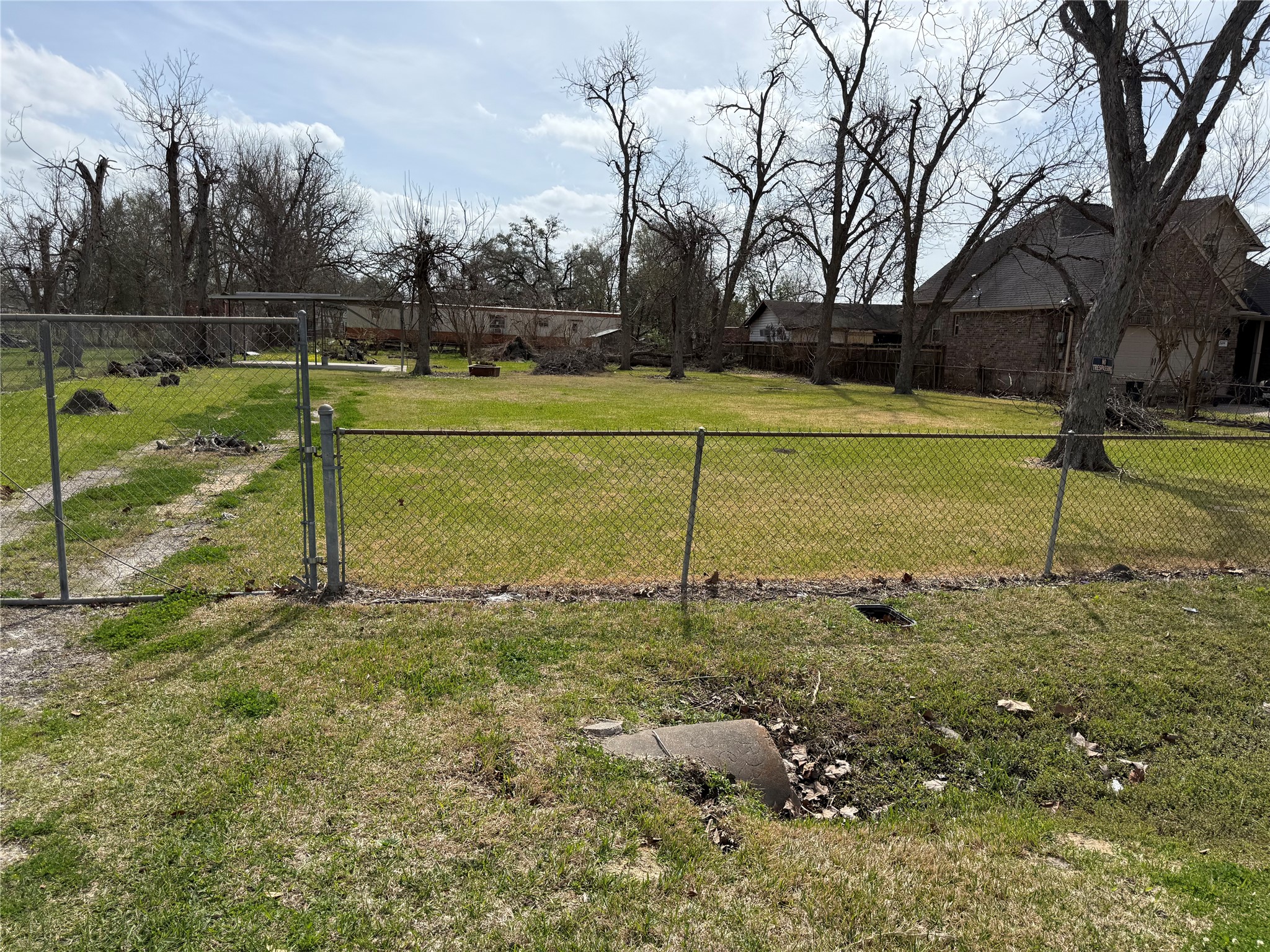 2414 Lone Oak Road Houston, TX 77093 - Photo 4 of 10